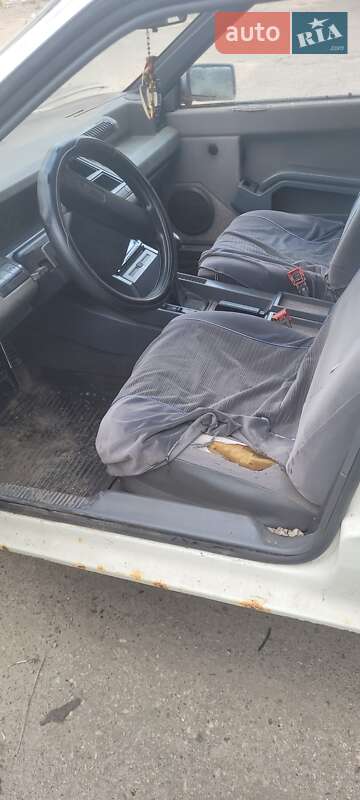 Хетчбек Renault 25 1988 в Харкові фото 4 Хетчбек Renault 25 1988 в Харкові