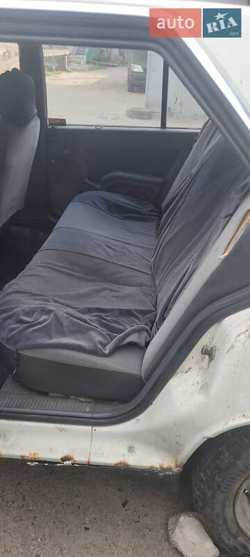 Хетчбек Renault 25 1988 в Харкові фото 5 Хетчбек Renault 25 1988 в Харкові