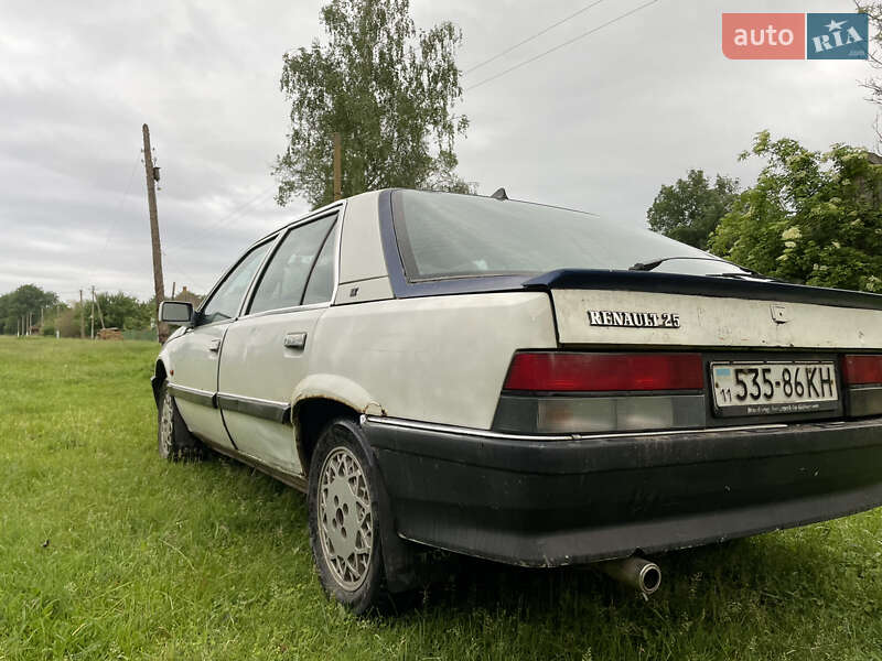 Хэтчбек Renault 25 1991 в Прилуках