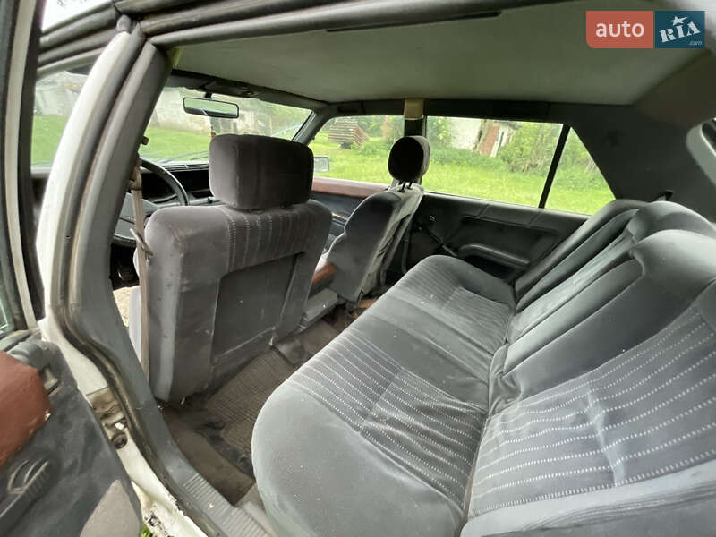 Хэтчбек Renault 25 1991 в Прилуках