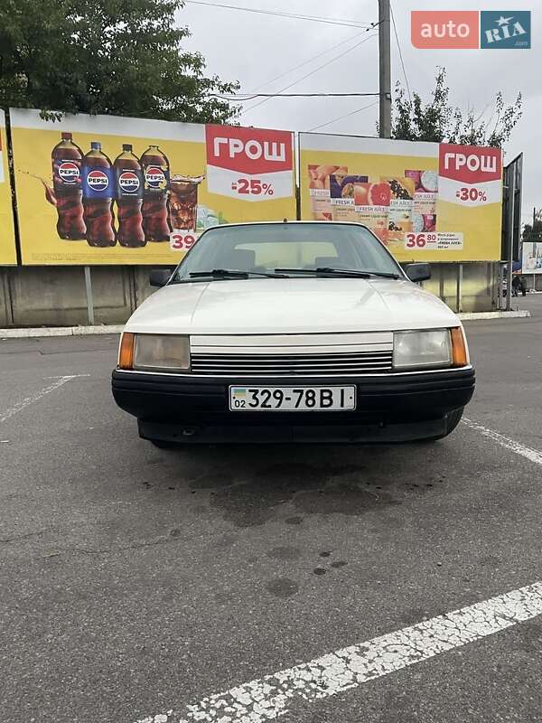Хэтчбек Renault 25 1988 в Виннице