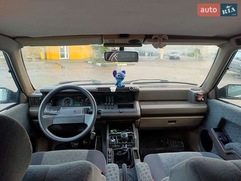 Хэтчбек Renault 25 1986 в Ровно фото 12 Хэтчбек Renault 25 1986 в Ровно