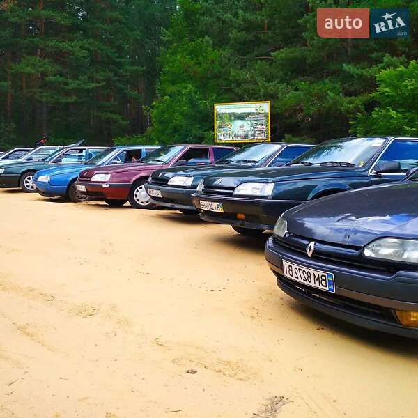 Хетчбек Renault 25 1990 в Зіньківі