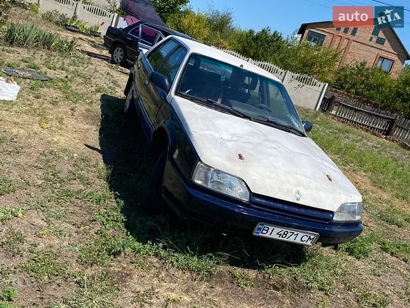 Renault 25