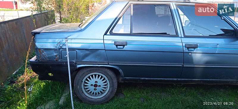 Седан Renault 9 1988 в Львові