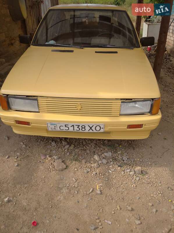 Седан Renault 9 1983 в Херсоне