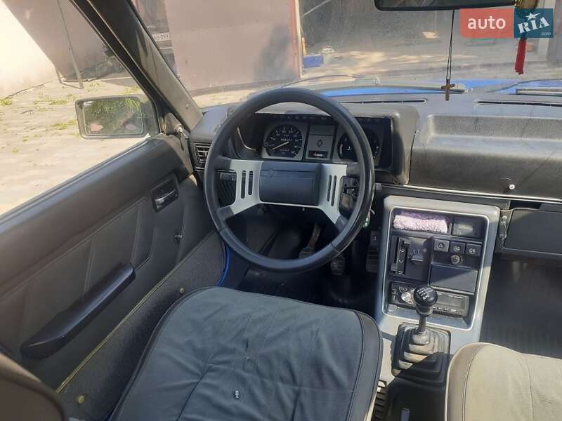 Седан Renault 9 1985 в Хмельницком