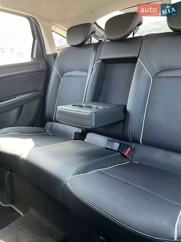 Внедорожник / Кроссовер Renault Arkana 2020 в Киеве фото 8 Внедорожник / Кроссовер Renault Arkana 2020 в Киеве