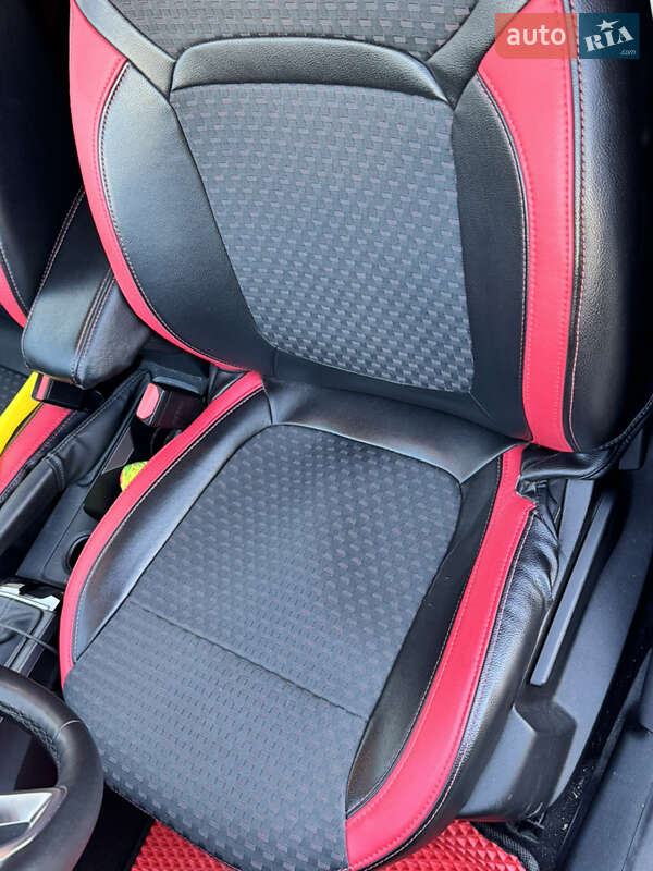 Позашляховик / Кросовер Renault Arkana 2020 в Києві