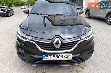 Внедорожник / Кроссовер Renault Arkana 2020 в 