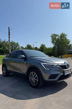 Внедорожник / Кроссовер Renault Arkana 2020 в 