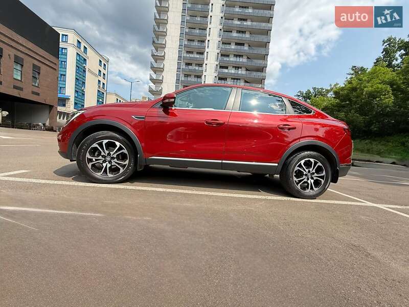 Внедорожник / Кроссовер Renault Arkana 2020 в Киеве