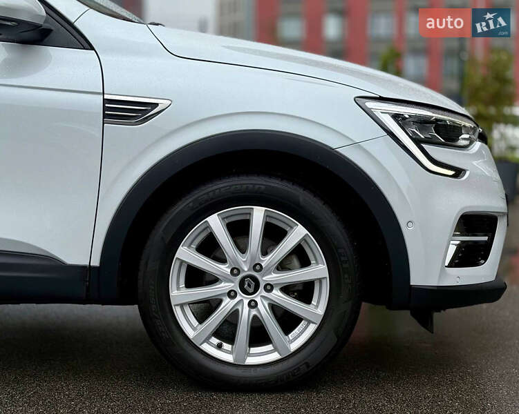 Внедорожник / Кроссовер Renault Arkana 2020 в Киеве