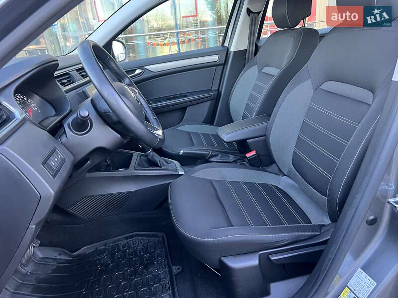 Позашляховик / Кросовер Renault Arkana 2021 в Києві фото 12 Позашляховик / Кросовер Renault Arkana 2021 в Києві