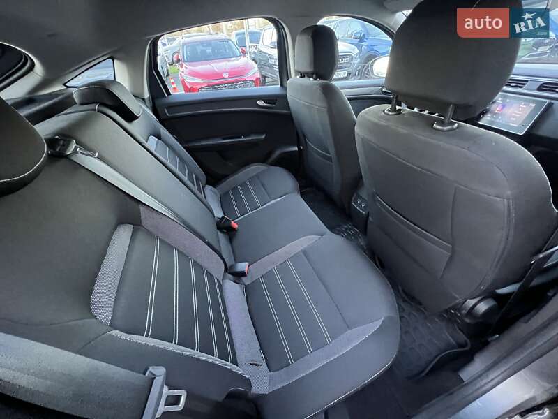 Позашляховик / Кросовер Renault Arkana 2021 в Києві фото 19 Позашляховик / Кросовер Renault Arkana 2021 в Києві