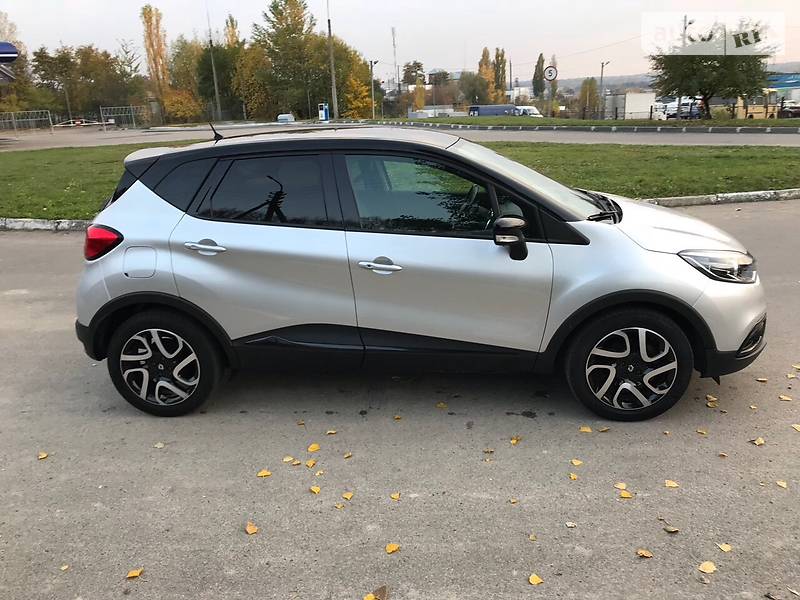 Позашляховик / Кросовер Renault Captur 2015 в Житомирі