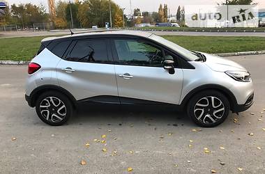 Позашляховик / Кросовер Renault Captur 2015 в Житомирі