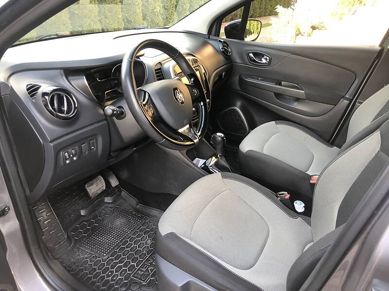 Універсал Renault Captur 2015 в Кам'янець-Подільському фото 7 Універсал Renault Captur 2015 в Кам'янець-Подільському