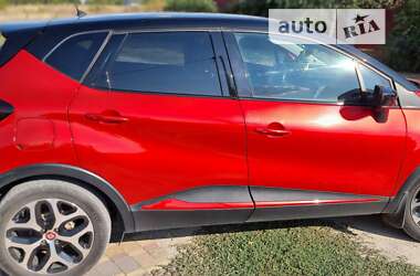 Внедорожник / Кроссовер Renault Captur 2018 в  фото 42 Внедорожник / Кроссовер Renault Captur 2018 в