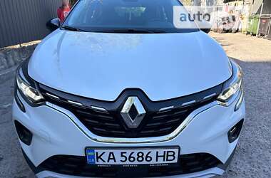Внедорожник / Кроссовер Renault Captur 2021 в Киеве