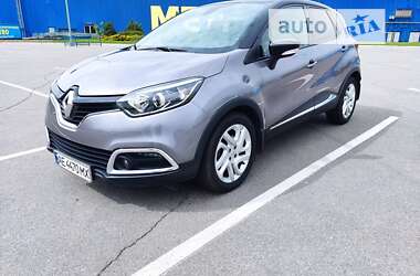 Позашляховик / Кросовер Renault Captur 2016 в Дніпрі