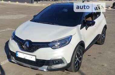 Внедорожник / Кроссовер Renault Captur 2017 в Умани