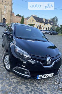 Позашляховик / Кросовер Renault Captur 2013 в Луцьку