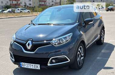 Внедорожник / Кроссовер Renault Captur 2016 в Запорожье