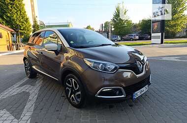 Позашляховик / Кросовер Renault Captur 2014 в Львові