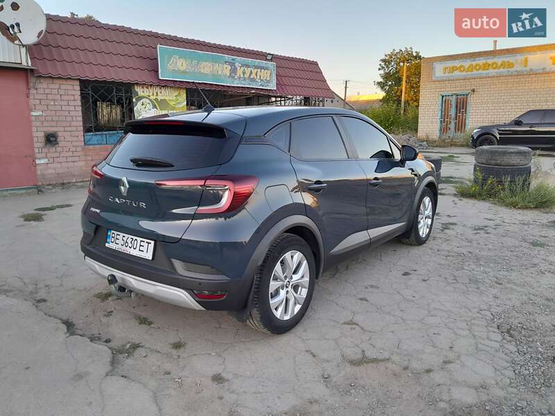 Внедорожник / Кроссовер Renault Captur 2021 в Еланце