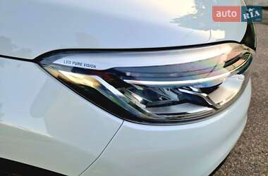 Внедорожник / Кроссовер Renault Captur 2019 в 