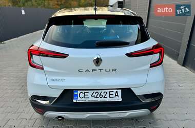 Позашляховик / Кросовер Renault Captur 2021 в 