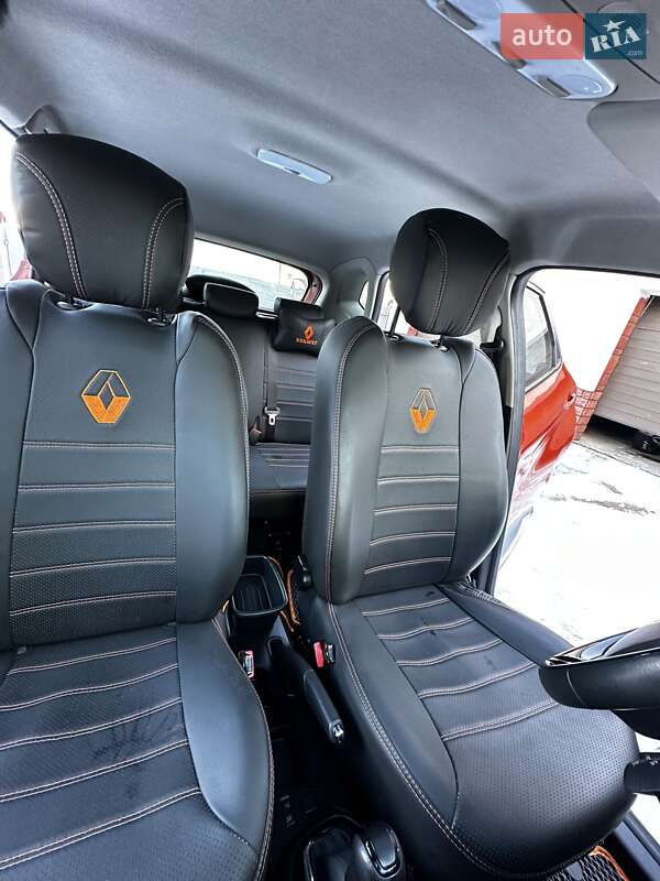 Позашляховик / Кросовер Renault Captur 2014 в Винниках фото 12 Позашляховик / Кросовер Renault Captur 2014 в Винниках