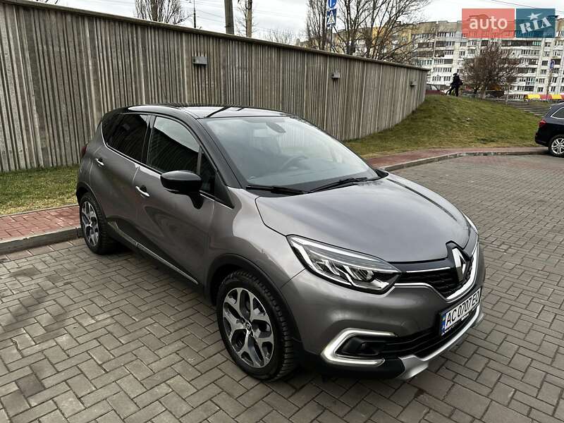 Внедорожник / Кроссовер Renault Captur 2017 в Луцке