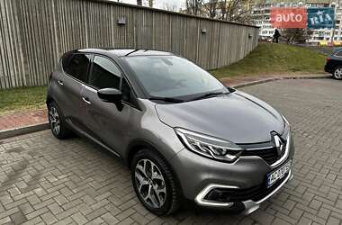 Внедорожник / Кроссовер Renault Captur 2017 в 