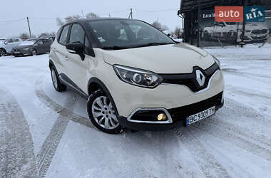 Позашляховик / Кросовер Renault Captur 2014 в Львові