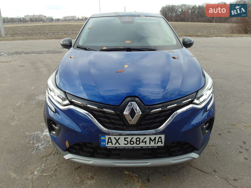 Внедорожник / Кроссовер Renault Captur 2021 в 