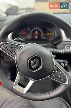 Внедорожник / Кроссовер Renault Captur 2023 в 