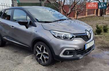 Позашляховик / Кросовер Renault Captur 2018 в Полтаві