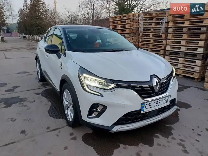Внедорожник / Кроссовер Renault Captur 2021 в 