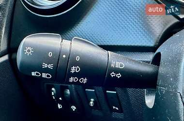Внедорожник / Кроссовер Renault Captur 2014 в 