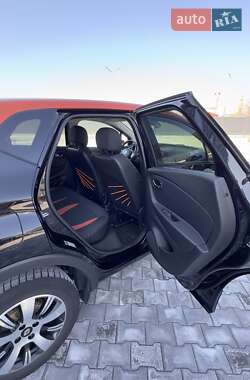 Внедорожник / Кроссовер Renault Captur 2016 в 
