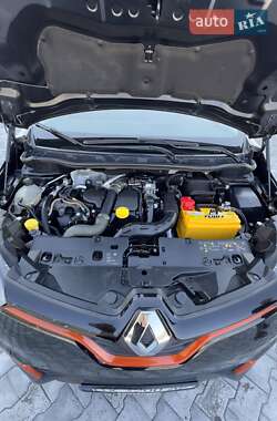 Внедорожник / Кроссовер Renault Captur 2016 в 
