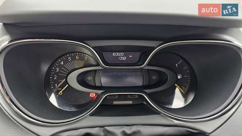Внедорожник / Кроссовер Renault Captur 2015 в Киеве