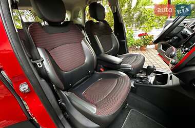Внедорожник / Кроссовер Renault Captur 2016 в 