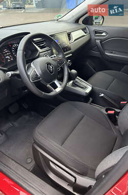 Позашляховик / Кросовер Renault Captur 2021 в 
