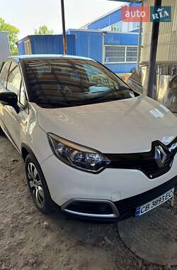 Внедорожник / Кроссовер Renault Captur 2016 в 