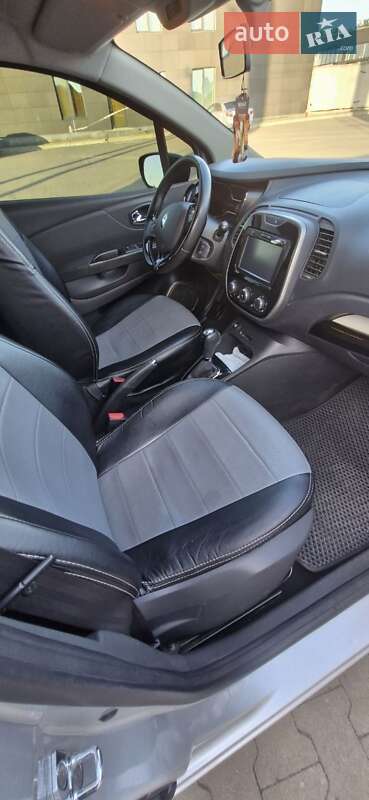 Внедорожник / Кроссовер Renault Captur 2014 в Калиновке фото 2 Внедорожник / Кроссовер Renault Captur 2014 в Калиновке