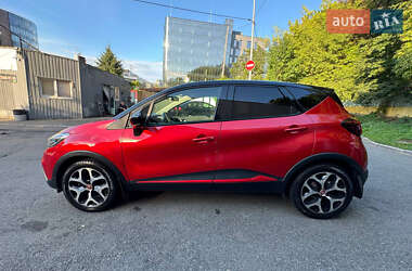 Позашляховик / Кросовер Renault Captur 2018 в 
