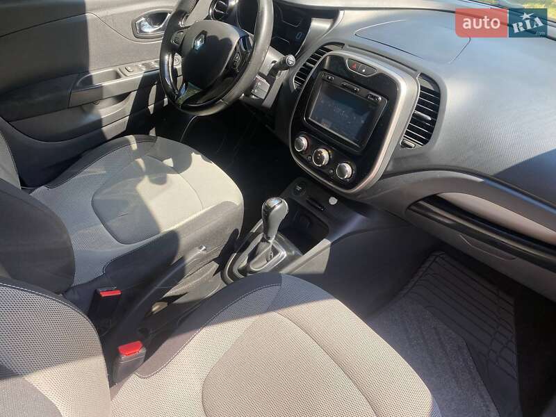 Внедорожник / Кроссовер Renault Captur 2015 в Черкассах